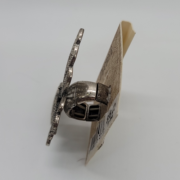 Decree Boho Large Butterfly Women's Ring Stretch Adjustable - Picture 5 of 7